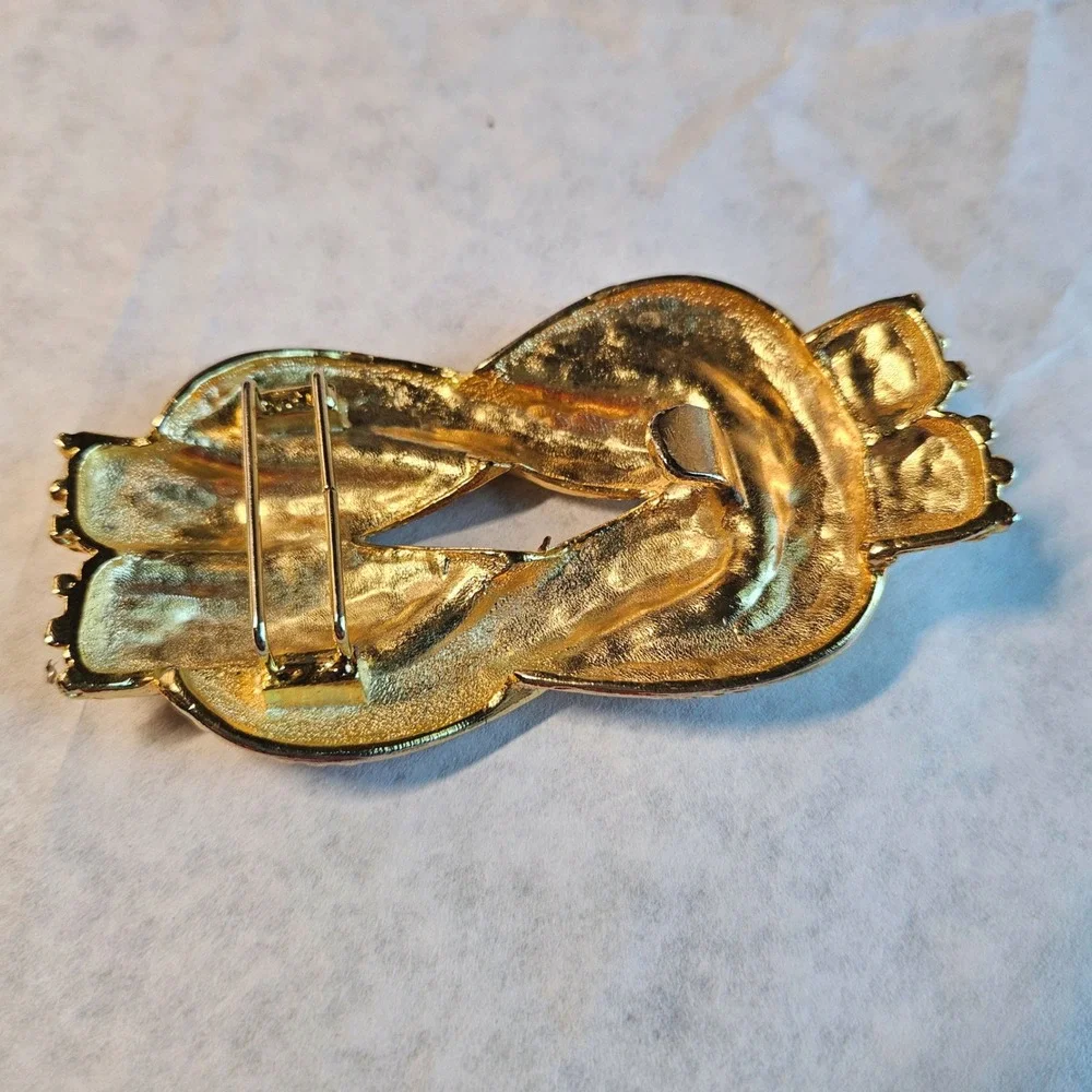 Vintage Gold Tone Textured Knot Belt Buckle Beaded Rope Design Accessory